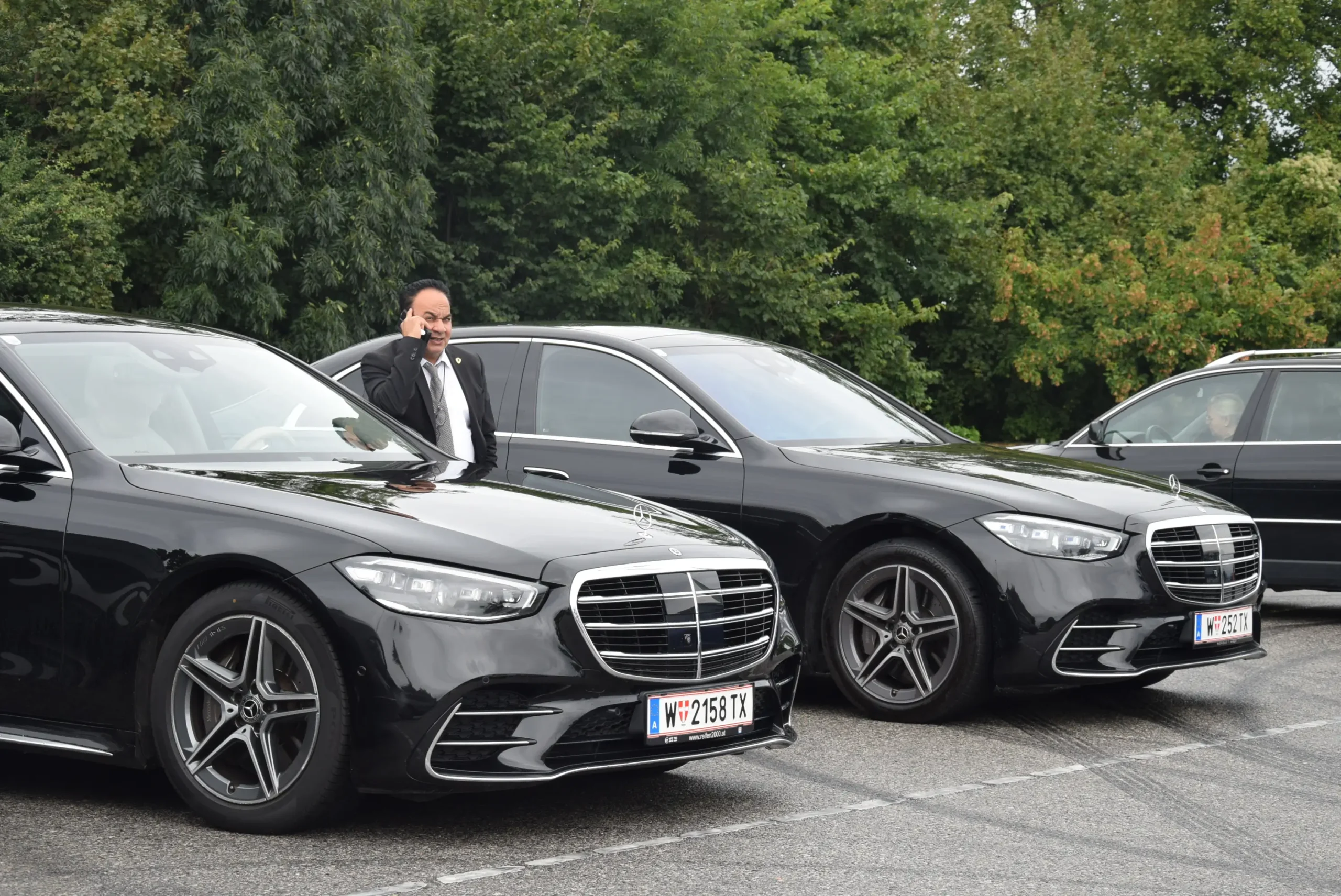 Siège arrière confortable de la Mercedes Classe S pour location horaire à Vienne